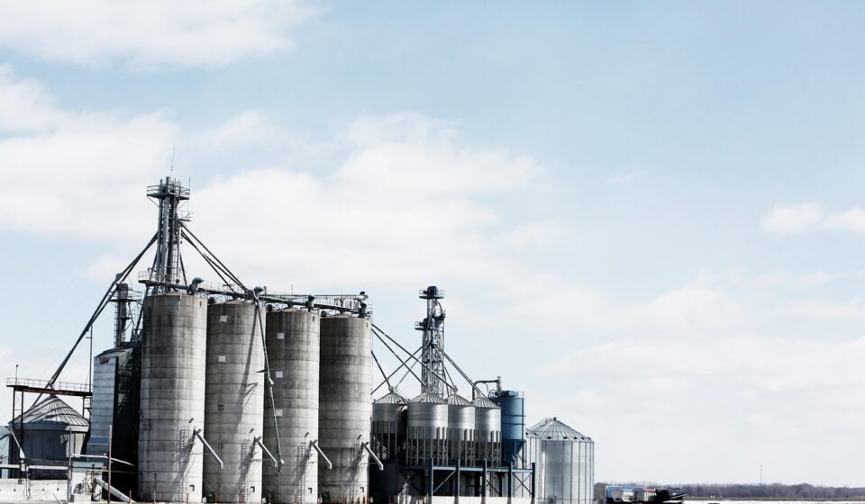 engineering, nature, fuel, gas holders, industry, natural gas, petroleum, silos, sky, blue industry