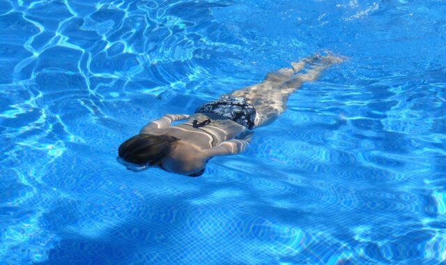 woman, swim, pool, swimming, nature, swimmer, female, girl, athlete, female swimmer, underwater, water, leisure, recreation, recreational activity, sport, swimming pool