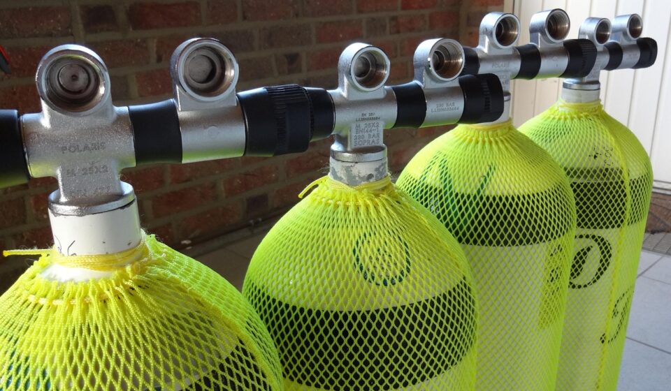 compressed air cylinders, dive, diving, breathing air