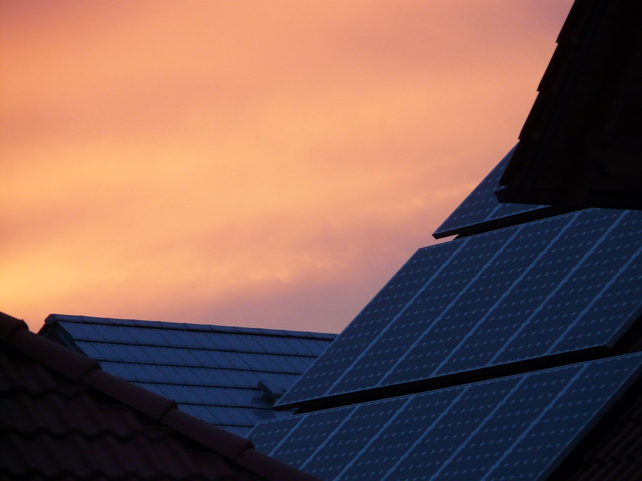 solar cells, house, roof, sunset, nature, afterglow, technology, solar power, environmentally friendly, power generation, ecology, energy