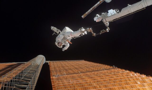 space, astronaut, space-suit, nasa, space walk, outer space, repairs, repairing, outside, solar panel, damaged, black walking, black universe, astronaut, astronaut, nasa, nasa, nasa, nasa, space walk, outer space, outer space, solar panel, solar panel, solar panel, solar panel, solar panel